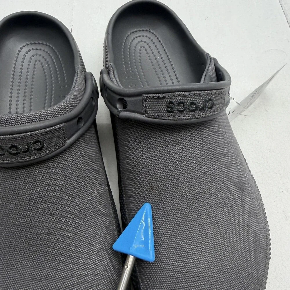 Crocs Classic Crafted Clog Shoes Mens Size 11 Gray Slip On Comfort Sandals